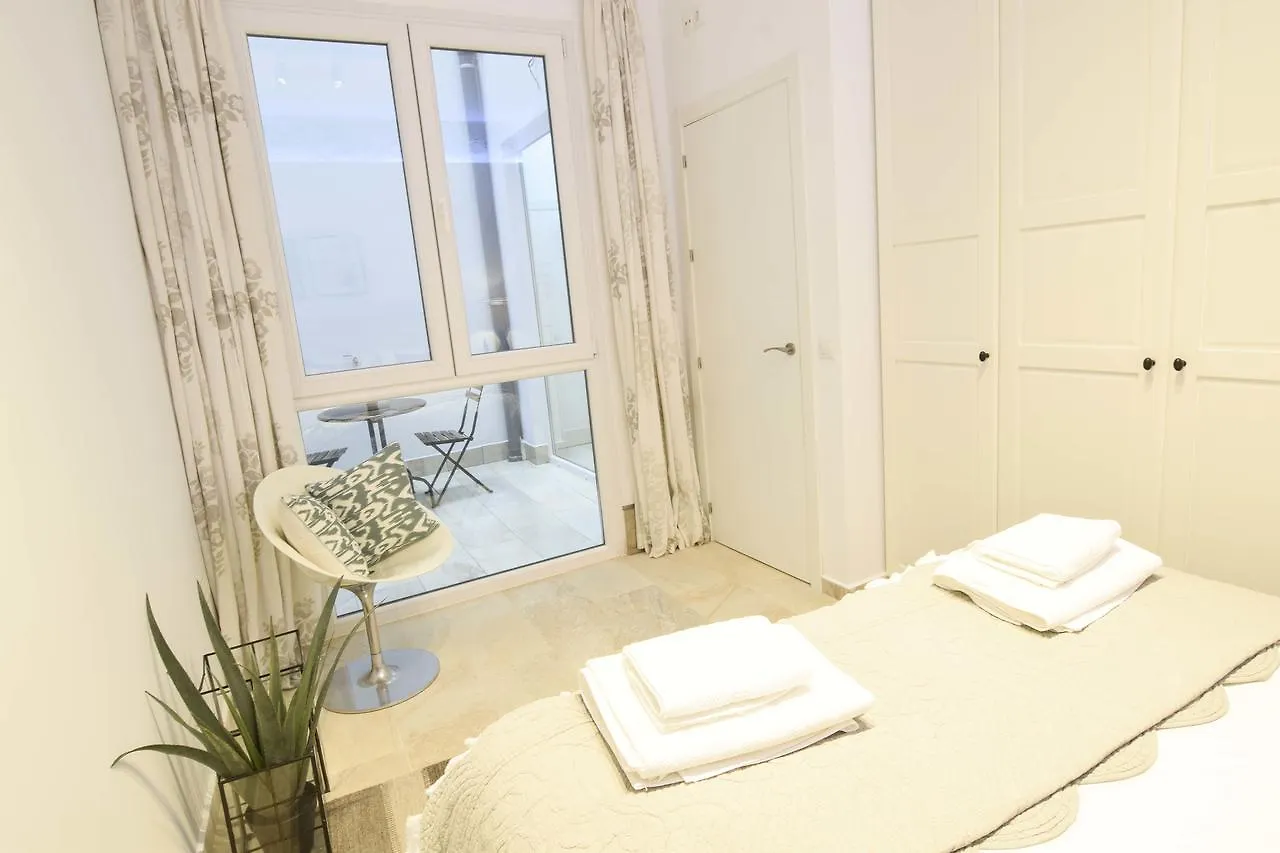 Letmalaga Clemens Apartment Malaga
