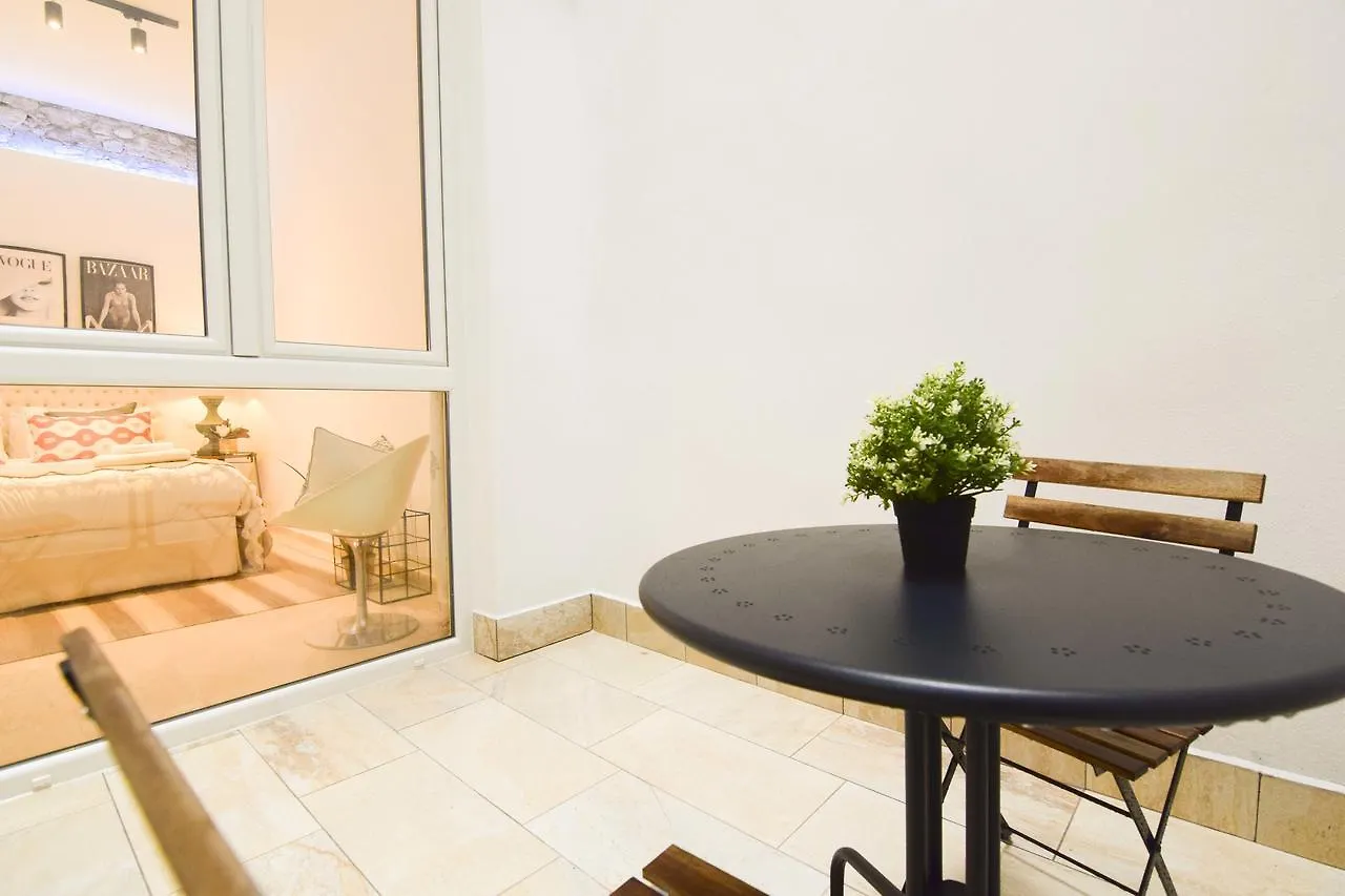 Letmalaga Clemens Apartment 0*, Malaga